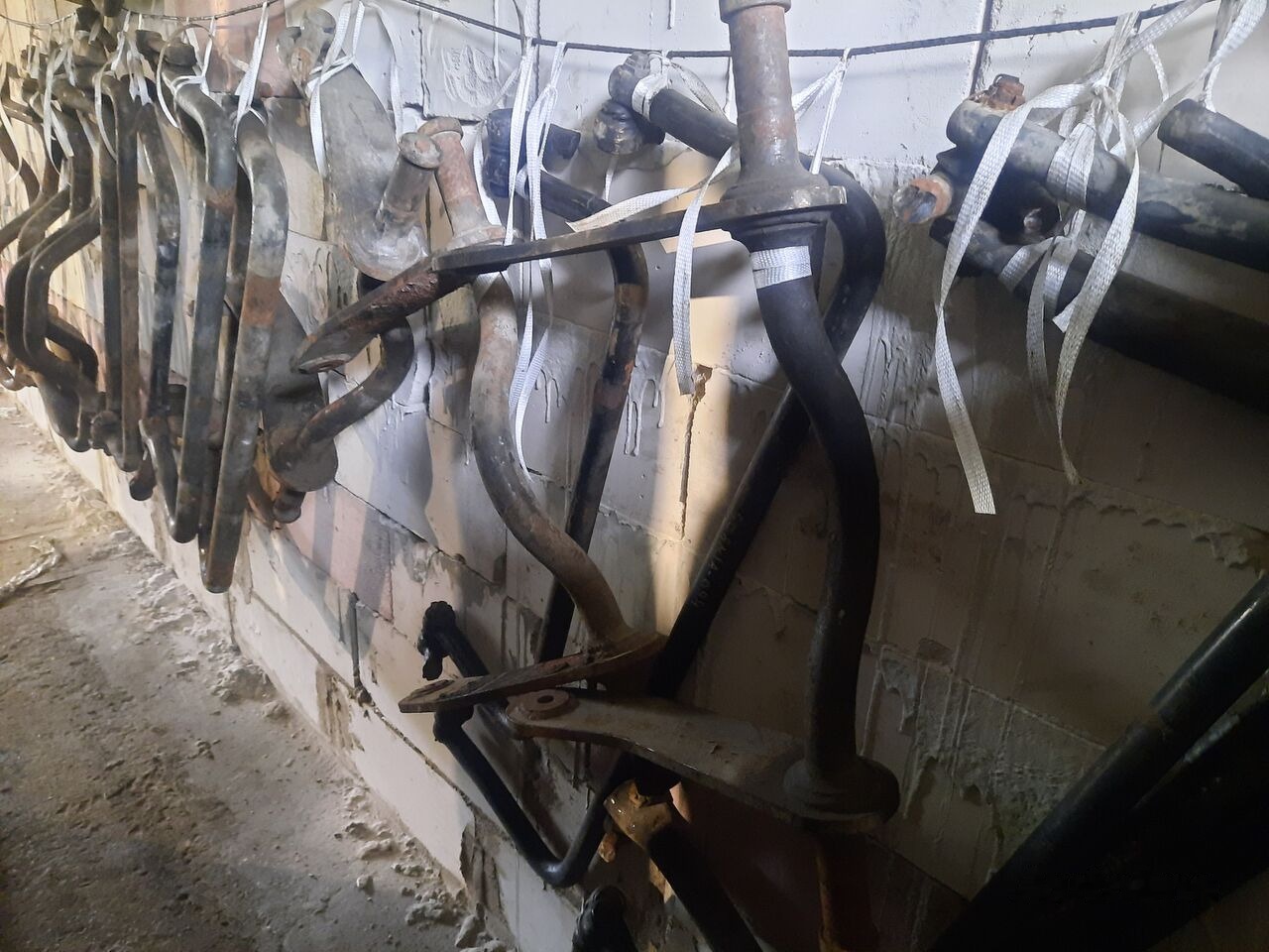 Scania Volvo B12 . Volvo b10. B9 Scania Omni Link. Vest/ - Anti-roll bar for Bus: picture 2 Scania Volvo B12 . Volvo b10. B9 Scania Omni Link. Vest/ - Anti-roll bar for Bus: picture 2