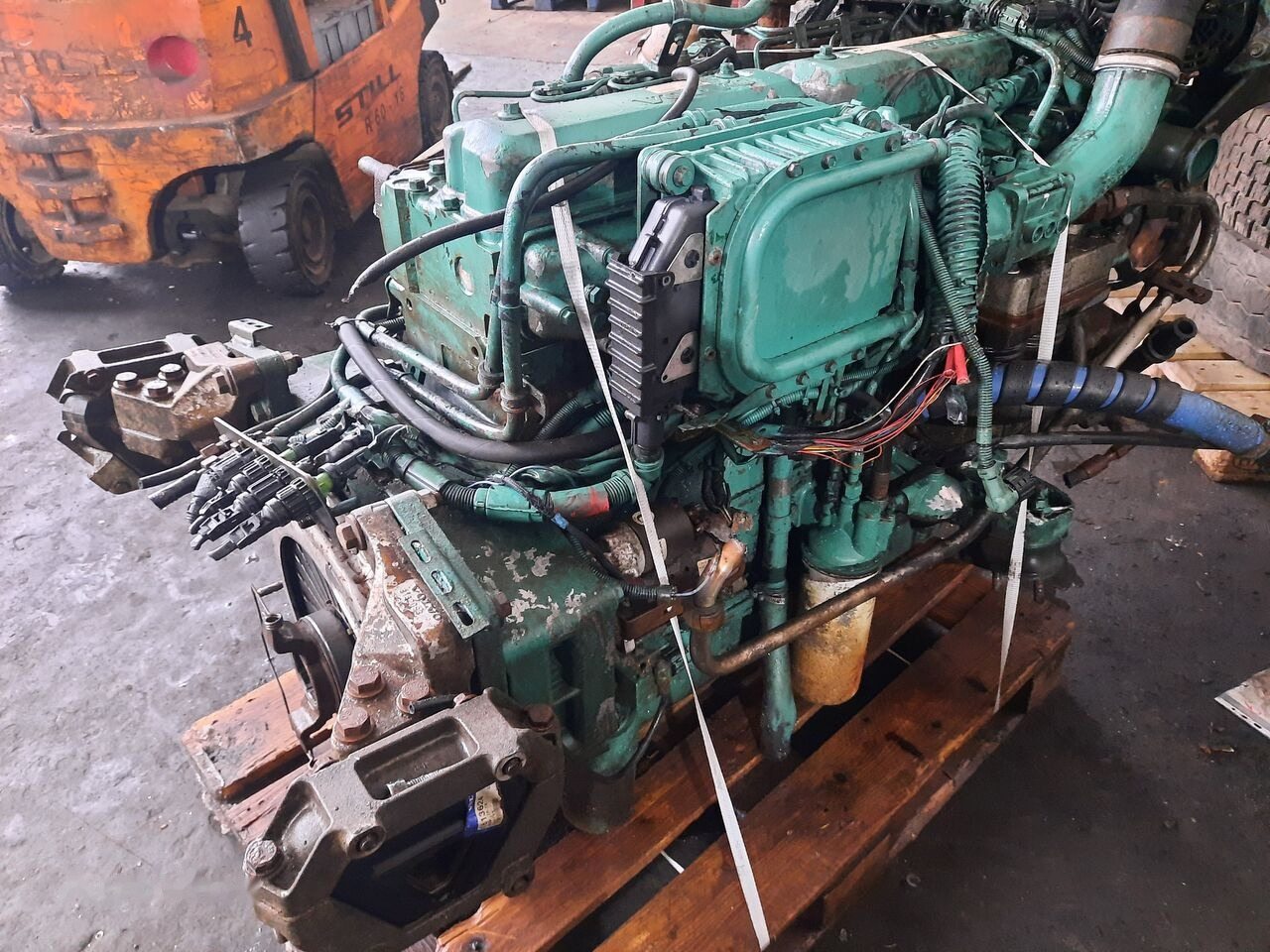 Volvo D7S-310 EC99 - Engine for Bus: picture 4 Volvo D7S-310 EC99 - Engine for Bus: picture 4