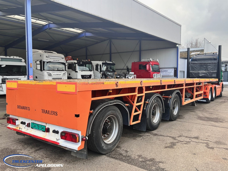 Scania R580 V8 + Demarko Trailer, 6x4, Euro 6, Retarder, Highline, Showtruck - Tractor unit: picture 4 Scania R580 V8 + Demarko Trailer, 6x4, Euro 6, Retarder, Highline, Showtruck - Tractor unit: picture 4