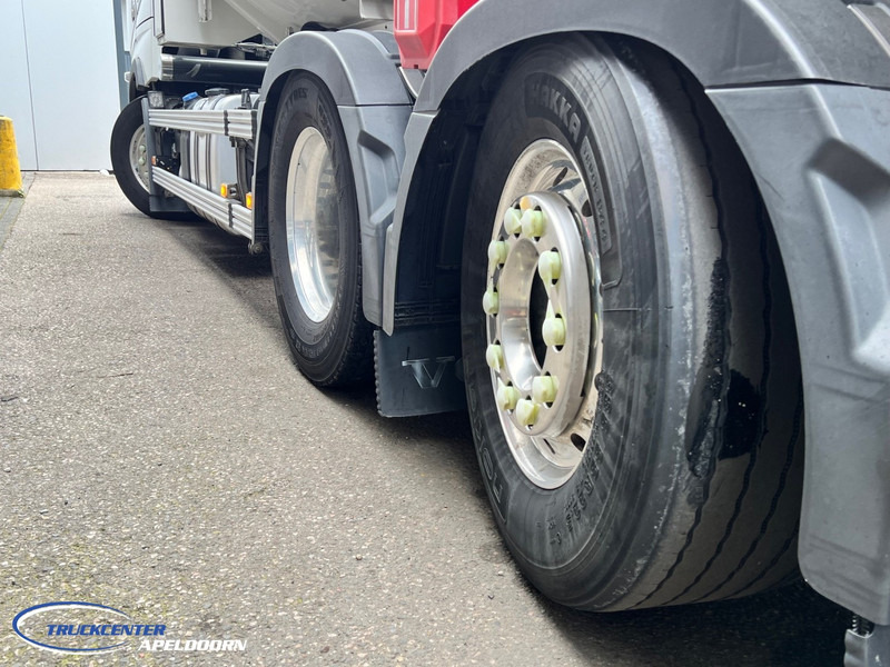 Volvo FH 540 LAG 20600 Liter ADR, 4 Comp. - Tank truck: picture 5 Volvo FH 540 LAG 20600 Liter ADR, 4 Comp. - Tank truck: picture 5