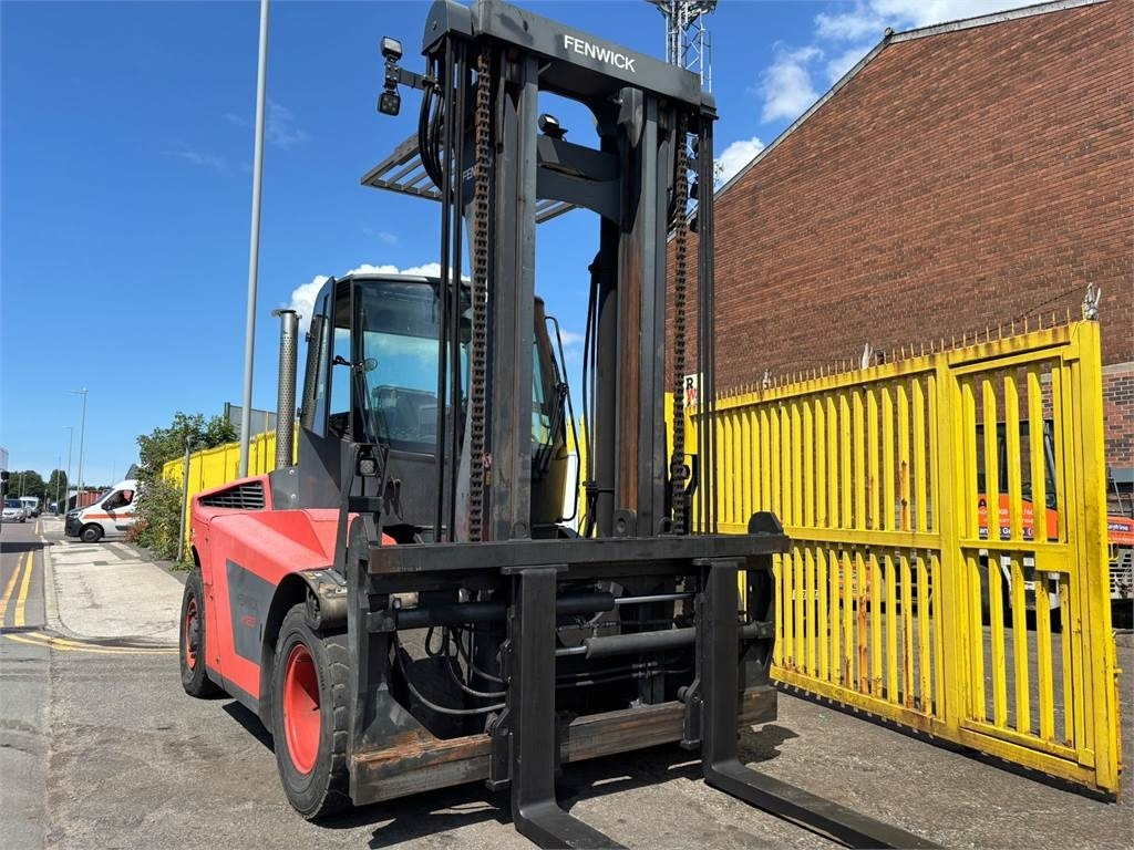 Linde H120 - Diesel forklift: picture 3 Linde H120 - Diesel forklift: picture 3