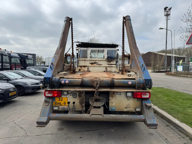 Skip loader truck DAF CF 400 6X2 - EURO 6 + VDL P-18 + REMOTE + LIFT AXLE: picture 11