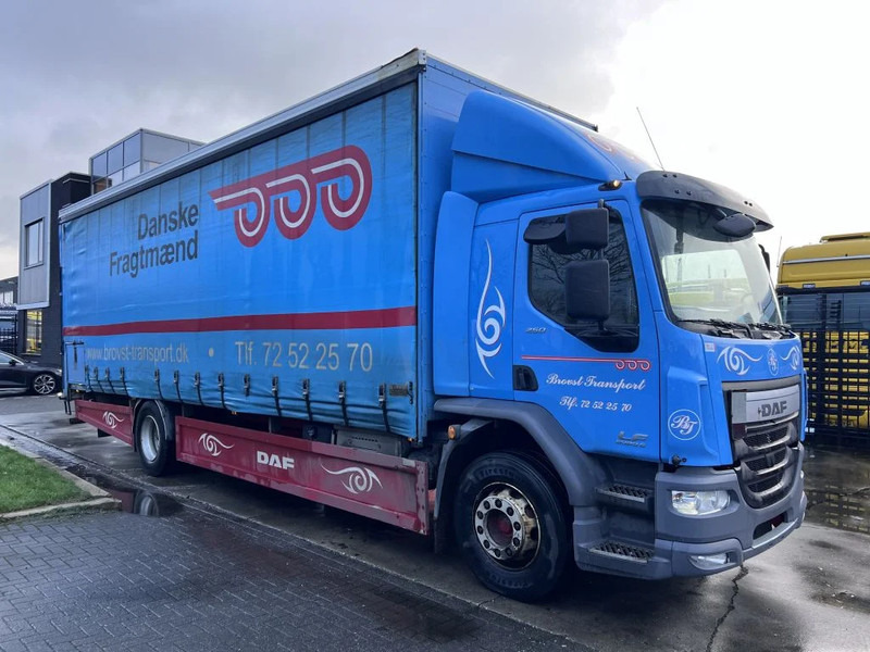 DAF LF 250 4X2 EURO 6 418.609KM BOX 8.5M ZEPRO LOAD LIFT - Curtainsider truck: picture 3 DAF LF 250 4X2 EURO 6 418.609KM BOX 8.5M ZEPRO LOAD LIFT - Curtainsider truck: picture 3