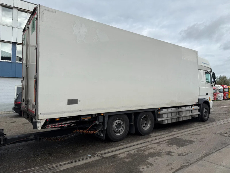 DAF XF 480 6X2 + 2 AXLE HANGER + TRS COOLING + DHOLLANDIA LIFT (2x) - Refrigerator truck: picture 4 DAF XF 480 6X2 + 2 AXLE HANGER + TRS COOLING + DHOLLANDIA LIFT (2x) - Refrigerator truck: picture 4