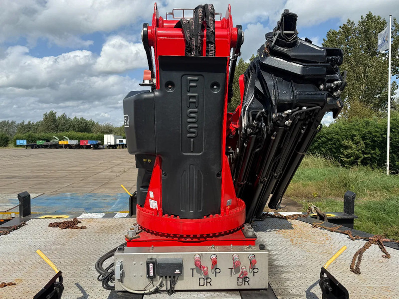 FASSI 8 x HYDR + 3 X MANUEL, REMOTE CONTROLE, WINCH 5630 KG, WITH SEPARATE BOX WITH HYDROVEN POWERPACK 30KW AND OIL TANK. F1950RAF 2. - Boom: picture 5 FASSI 8 x HYDR + 3 X MANUEL, REMOTE CONTROLE, WINCH 5630 KG, WITH SEPARATE BOX WITH HYDROVEN POWERPACK 30KW AND OIL TANK. F1950RAF 2. - Boom: picture 5
