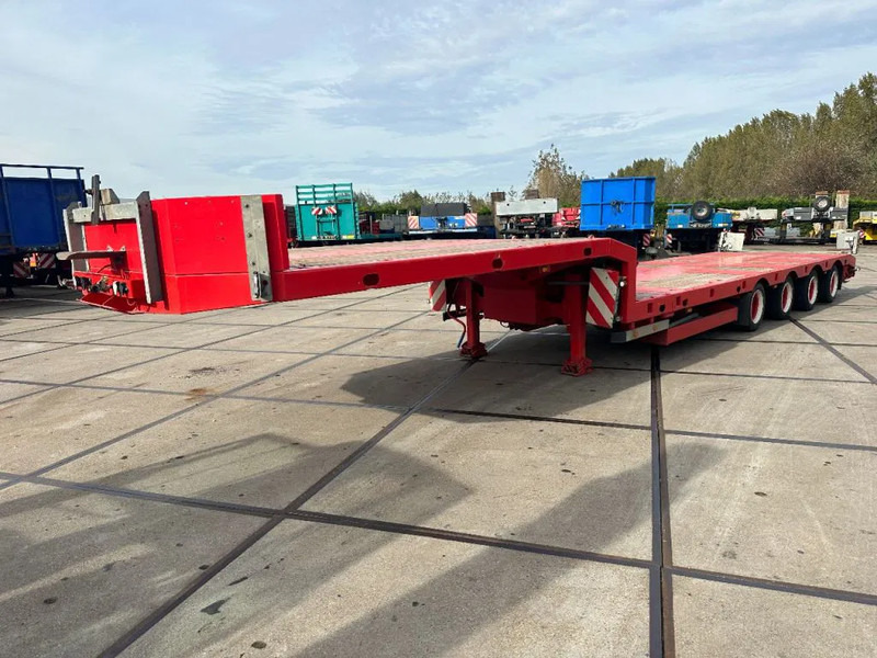 KEL-BERG 4 AXLE, EXTANDABLE, 2 AXEL STEERING - Low loader semi-trailer: picture 2 KEL-BERG 4 AXLE, EXTANDABLE, 2 AXEL STEERING - Low loader semi-trailer: picture 2