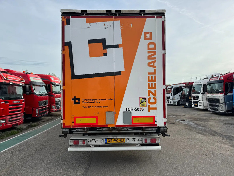 Krone SD 3 AXLE DRUM BRAKES SLIDING ROOF - Curtainsider semi-trailer: picture 5 Krone SD 3 AXLE DRUM BRAKES SLIDING ROOF - Curtainsider semi-trailer: picture 5