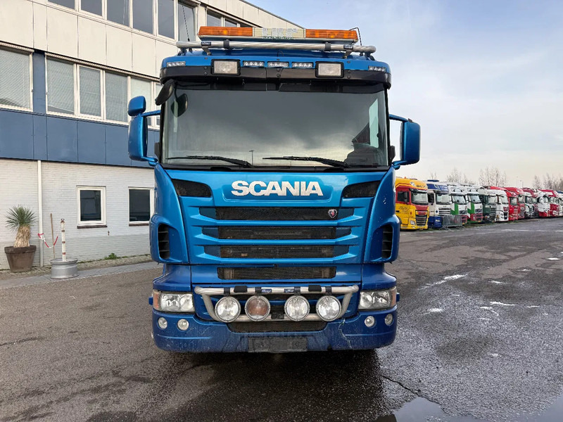 Scania R560 V8 8X4 - EURO 5 - MANUAL GEAR - Tipper: picture 3 Scania R560 V8 8X4 - EURO 5 - MANUAL GEAR - Tipper: picture 3