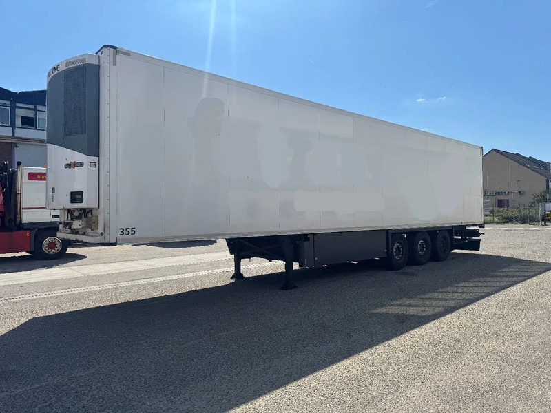 Schmitz Cargobull SKO 24 THERMO KING SLX300 D/E 3 AXLE TÜV TILL 03-2026 - Refrigerator semi-trailer: picture 1 Schmitz Cargobull SKO 24 THERMO KING SLX300 D/E 3 AXLE TÜV TILL 03-2026 - Refrigerator semi-trailer: picture 1