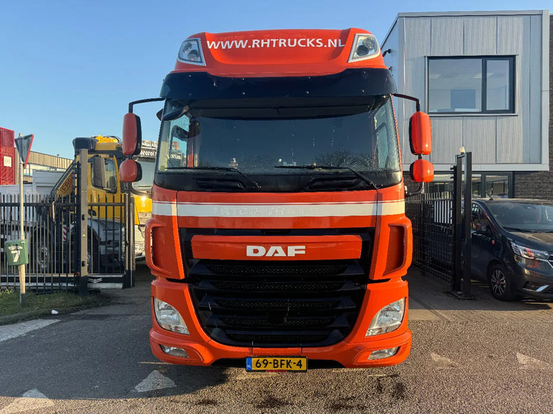 DAF CF 460 6X2 - EURO 6 + LIFT/STEERING AXLE - Tractor unit: picture 2 DAF CF 460 6X2 - EURO 6 + LIFT/STEERING AXLE - Tractor unit: picture 2
