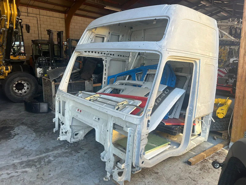 Volvo FH XL - Cab and interior for Truck: picture 1 Volvo FH XL - Cab and interior for Truck: picture 1