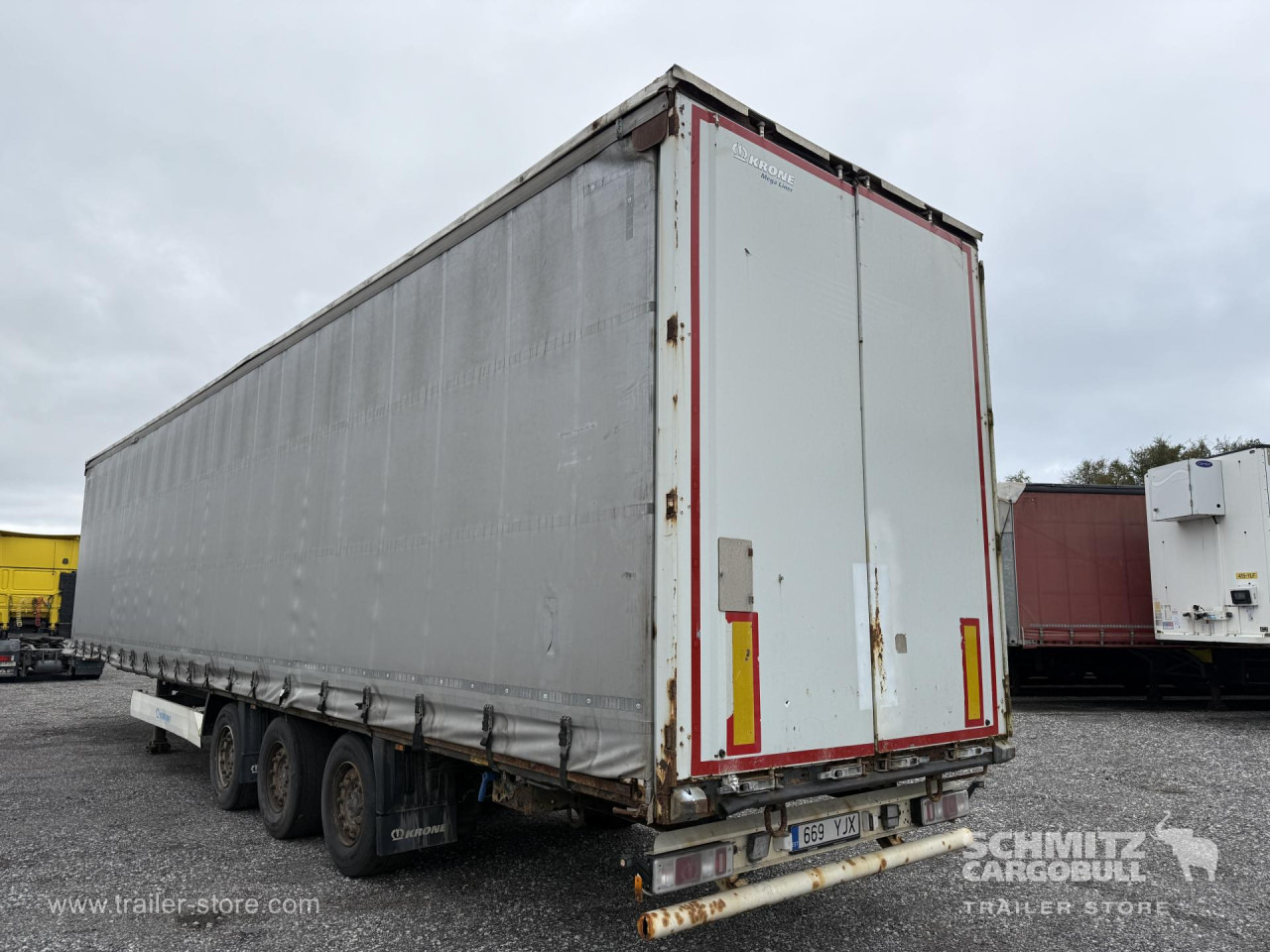 KRONE Curtainsider Mega - Curtainsider semi-trailer: picture 1 KRONE Curtainsider Mega - Curtainsider semi-trailer: picture 1