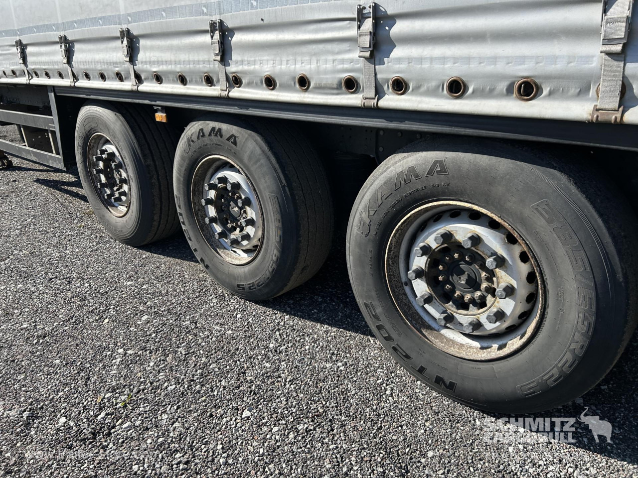 SCHMITZ Curtainsider Standard - Curtainsider semi-trailer: picture 5 SCHMITZ Curtainsider Standard - Curtainsider semi-trailer: picture 5