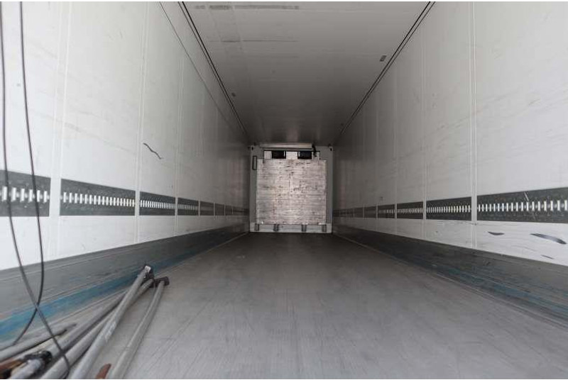 Schmitz Cargobull 33 pl. Dobbelt compartment - Refrigerator semi-trailer: picture 5 Schmitz Cargobull 33 pl. Dobbelt compartment - Refrigerator semi-trailer: picture 5