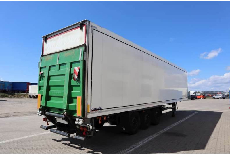 Schmitz Cargobull Boxtrailer/kastenauflieger/bokstrailer - Closed box semi-trailer: picture 3 Schmitz Cargobull Boxtrailer/kastenauflieger/bokstrailer - Closed box semi-trailer: picture 3