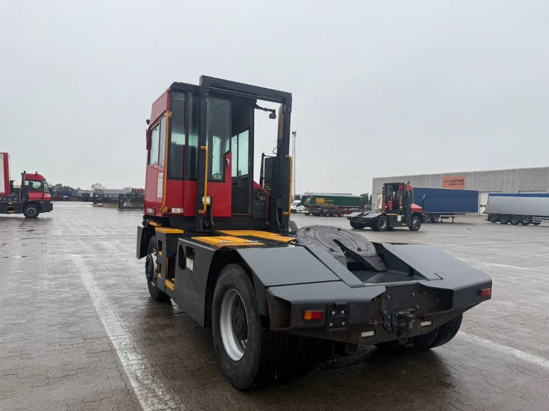 Kalmar Terminal tractor / Terminal-Zugmaschine / - Tractor unit: picture 5 Kalmar Terminal tractor / Terminal-Zugmaschine / - Tractor unit: picture 5