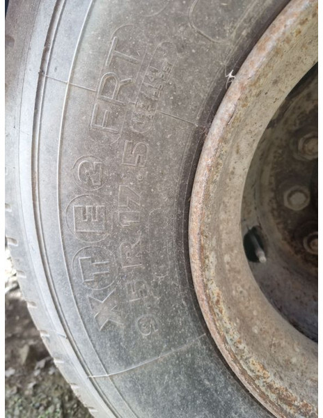 Giant 17.5 Inch - 10 Bolts - Axle and parts for Truck: picture 5 Giant 17.5 Inch - 10 Bolts - Axle and parts for Truck: picture 5