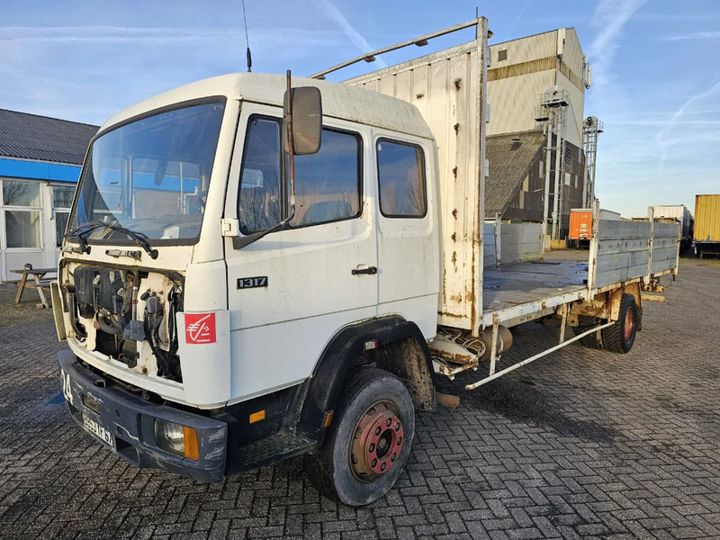 Mercedes-Benz Atego 1317 - Dropside/ Flatbed truck: picture 1 Mercedes-Benz Atego 1317 - Dropside/ Flatbed truck: picture 1