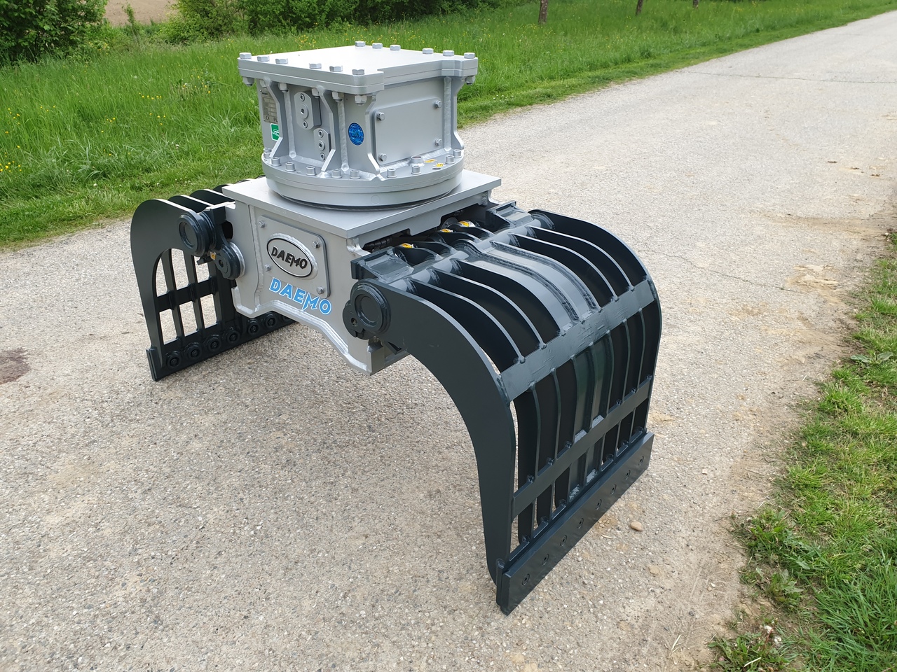 Daemo DMR 600 sorting grab - Grapple for Excavator: picture 2 Daemo DMR 600 sorting grab - Grapple for Excavator: picture 2