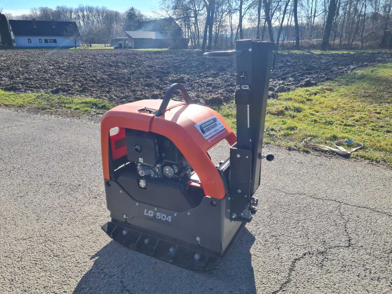 Husqvarna LG 504 - Vibratory plate: picture 4 Husqvarna LG 504 - Vibratory plate: picture 4
