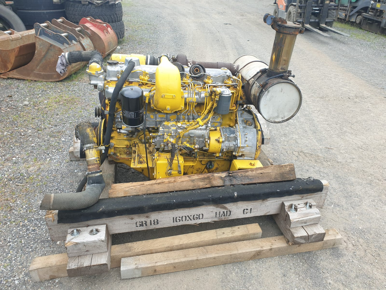 Mitsubishi - Engine for Crawler excavator: picture 1 Mitsubishi - Engine for Crawler excavator: picture 1