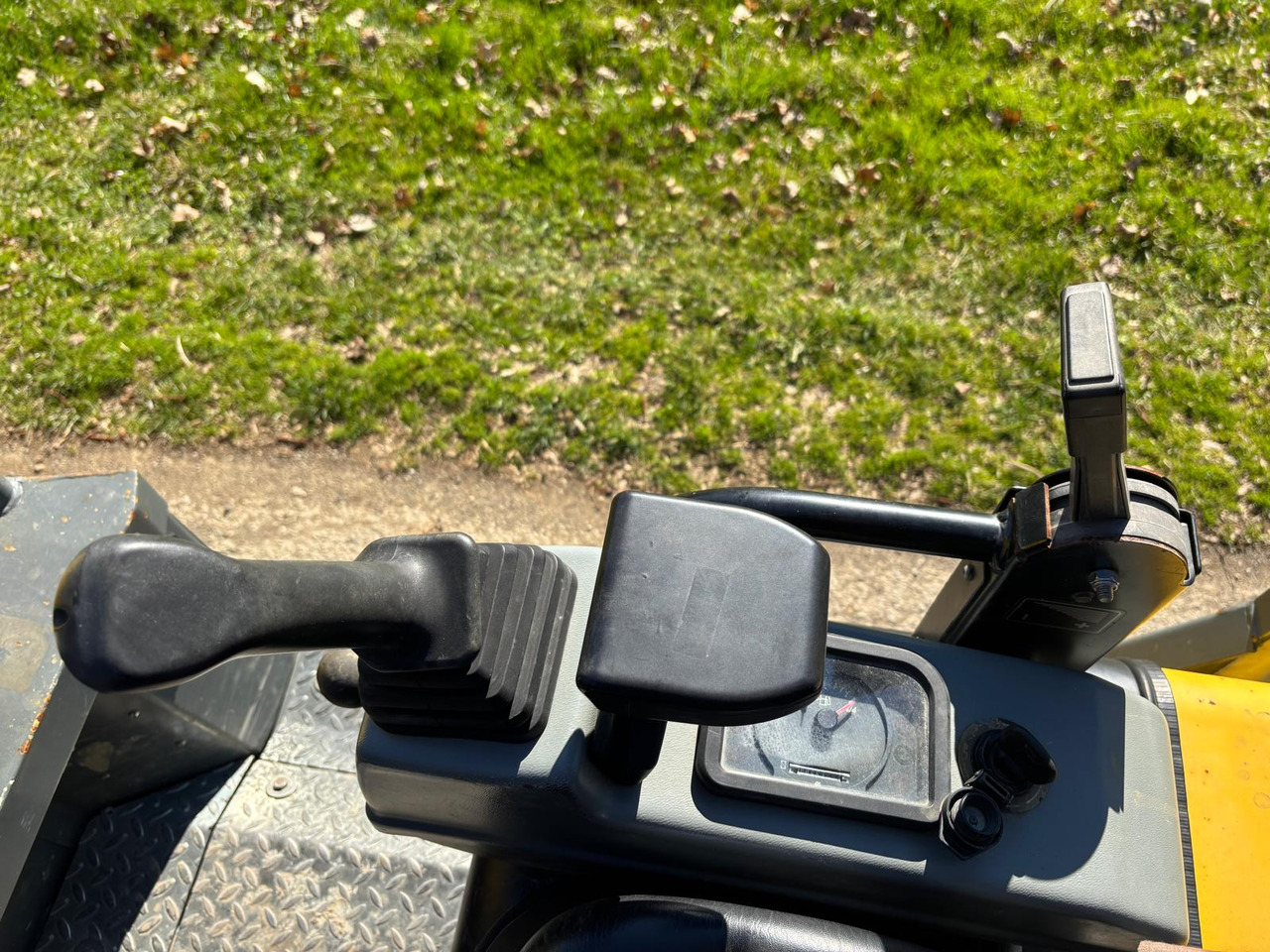 Crawler dumper Wacker Neuson DT 23: picture 18 Crawler dumper Wacker Neuson DT 23: picture 18