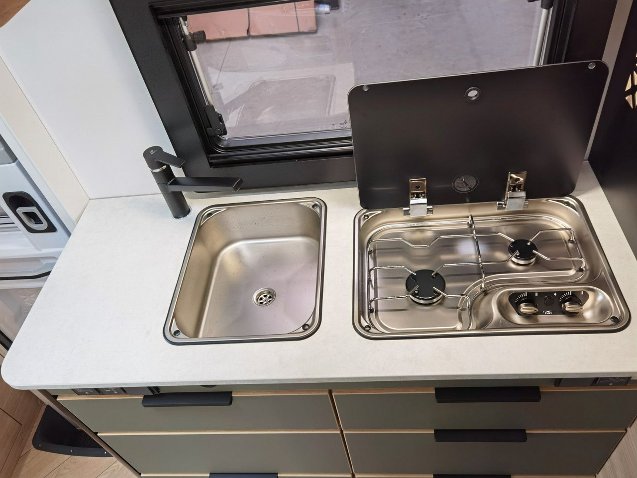 Semi-integrated motorhome Chausson X 650 EXCLUSIVE LINE / - 2025 - / XXL - HUBBETT: picture 19