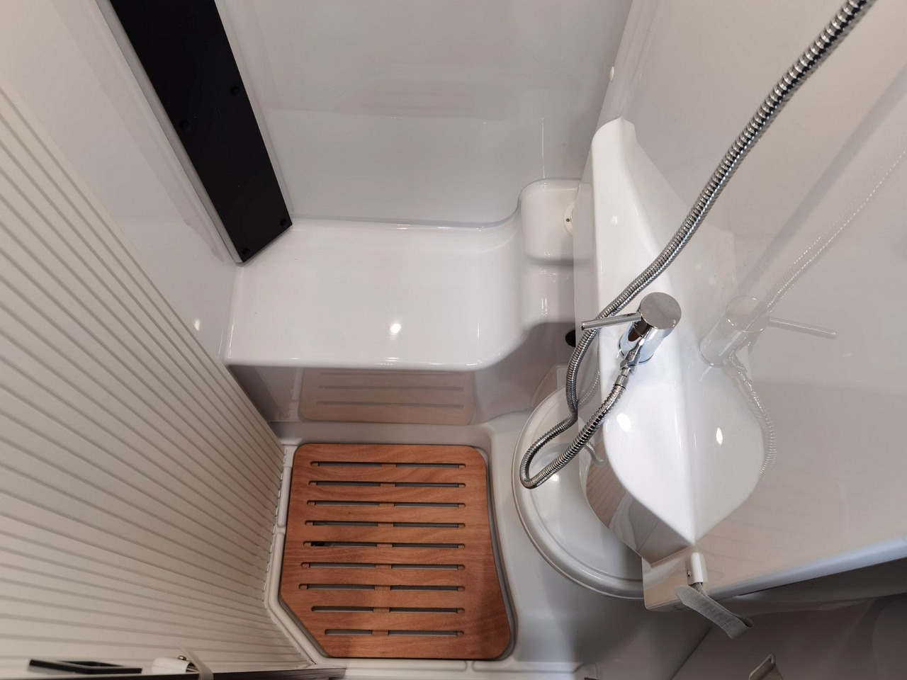 Semi-integrated motorhome Chausson X 650 EXCLUSIVE LINE / - 2025 - / XXL - HUBBETT: picture 22