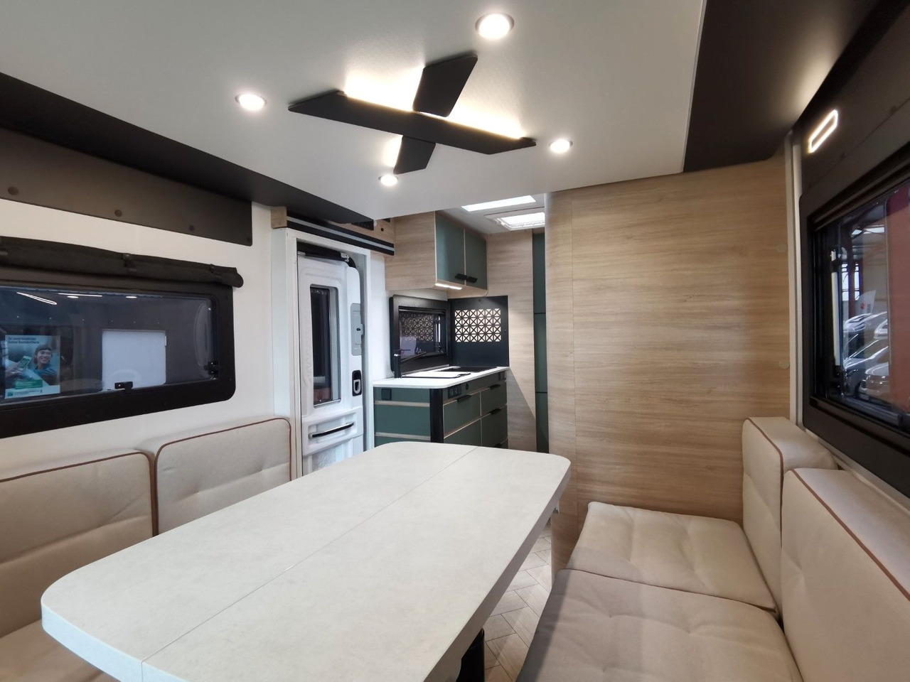 Semi-integrated motorhome Chausson X 650 EXCLUSIVE LINE / - 2025 - / XXL - HUBBETT: picture 13