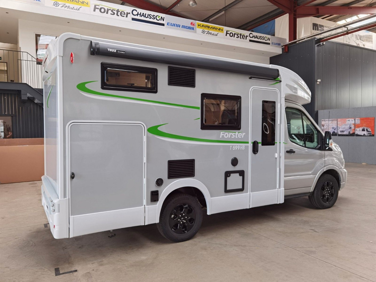 Forster T 599 HBN COUPÈ /-MODELL 2025- / 165PS-AUTOMATIK - Semi-integrated motorhome: picture 4 Forster T 599 HBN COUPÈ /-MODELL 2025- / 165PS-AUTOMATIK - Semi-integrated motorhome: picture 4