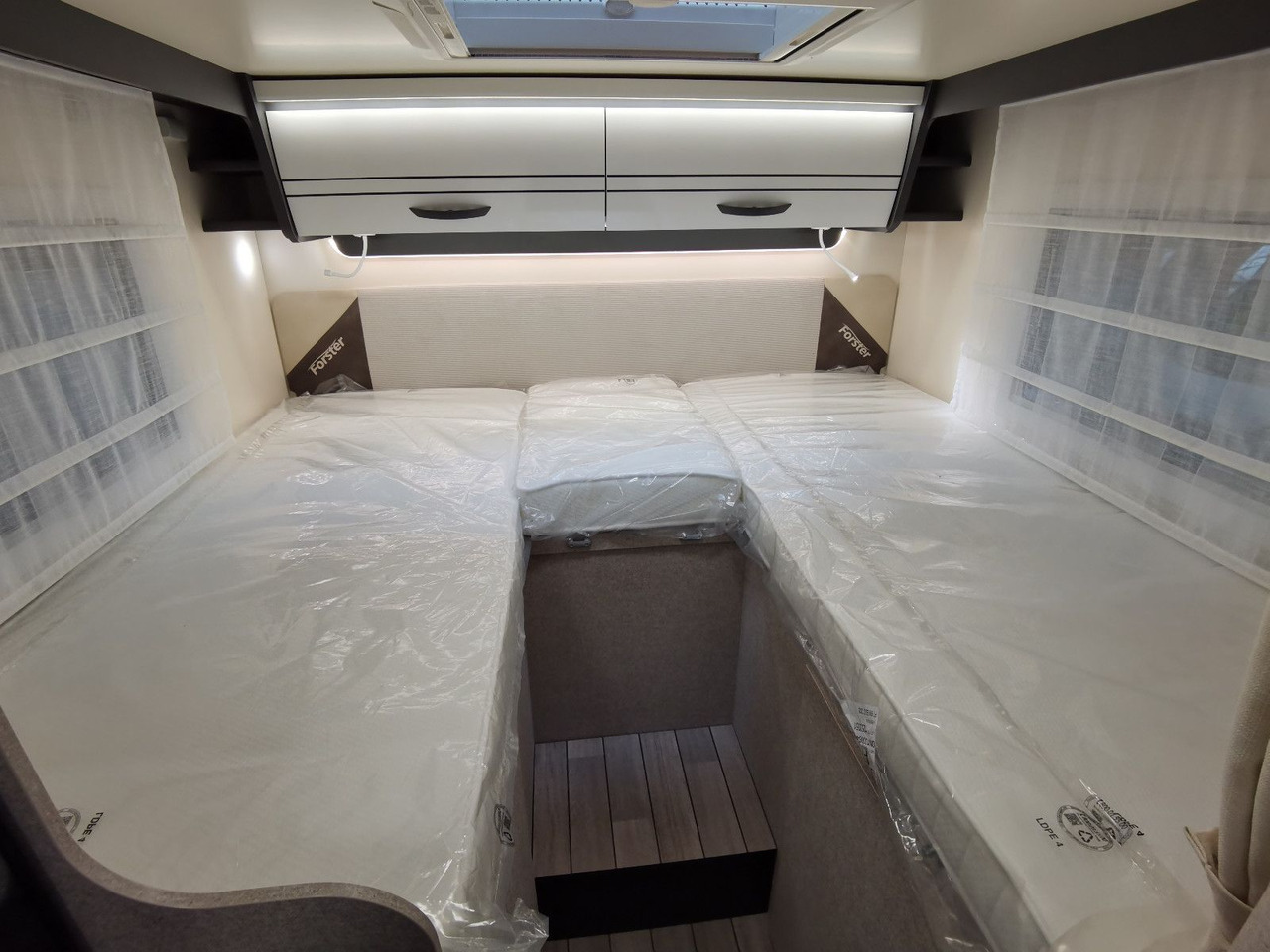 Semi-integrated motorhome Forster T 699 EB / -MODELL 2026-/ EINZELBETTEN & HUBBETT: picture 21