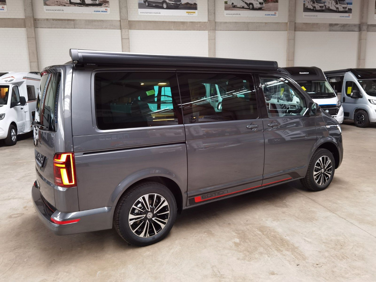 Volkswagen T6.1 CALIFORNIA OCEAN EDITION / DSG / NAVI / ACC - Passenger van: picture 4 Volkswagen T6.1 CALIFORNIA OCEAN EDITION / DSG / NAVI / ACC - Passenger van: picture 4