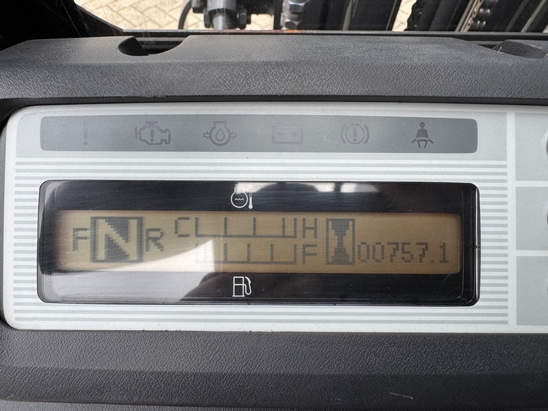 LPG forklift Atlet Atlet P1D1A15LT Triplo 650 Freelift/Sideshift  760UUR  LPG 2012: picture 15