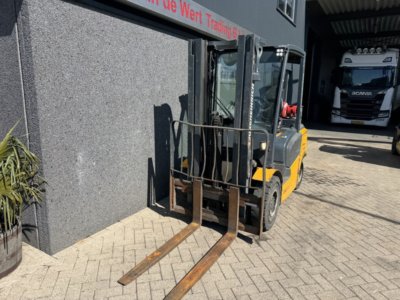 Jungheinrich TFG 425 - LPG forklift: picture 2 Jungheinrich TFG 425 - LPG forklift: picture 2