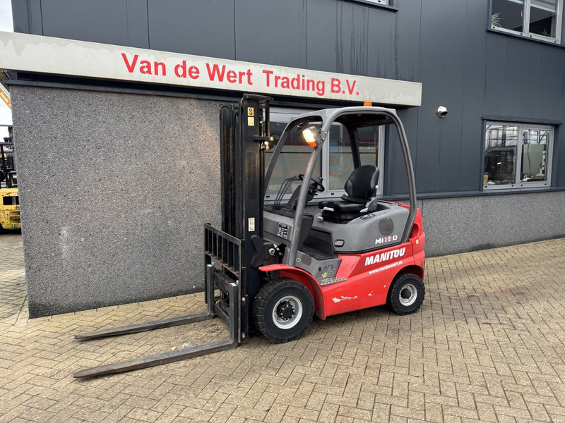 Manitou MI18D Duplo 330 Sideshift Diesel 2016 - Diesel forklift: picture 3 Manitou MI18D Duplo 330 Sideshift Diesel 2016 - Diesel forklift: picture 3