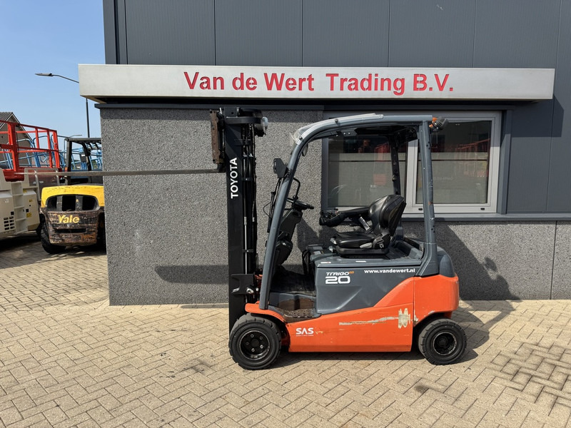 Toyota 8FBM20T Triplo 470 Freelift / Sideshift Elektrisch 2017 6560Hours - Electric forklift: picture 5 Toyota 8FBM20T Triplo 470 Freelift / Sideshift Elektrisch 2017 6560Hours - Electric forklift: picture 5