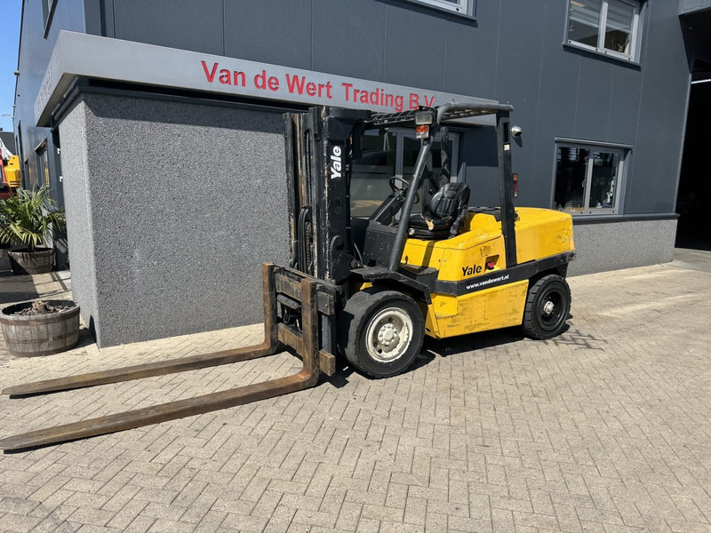 Yale GDP50 - Diesel forklift: picture 2 Yale GDP50 - Diesel forklift: picture 2