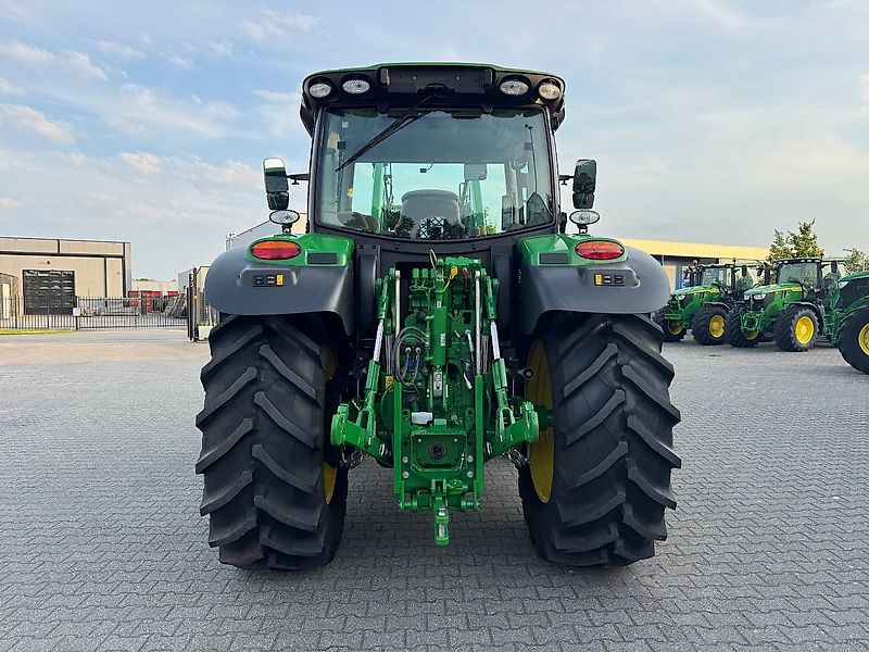 John Deere 6R110 AQ+ 40KM + VOORLADER 2023 465 UUR!!! - Farm tractor: picture 3 John Deere 6R110 AQ+ 40KM + VOORLADER 2023 465 UUR!!! - Farm tractor: picture 3