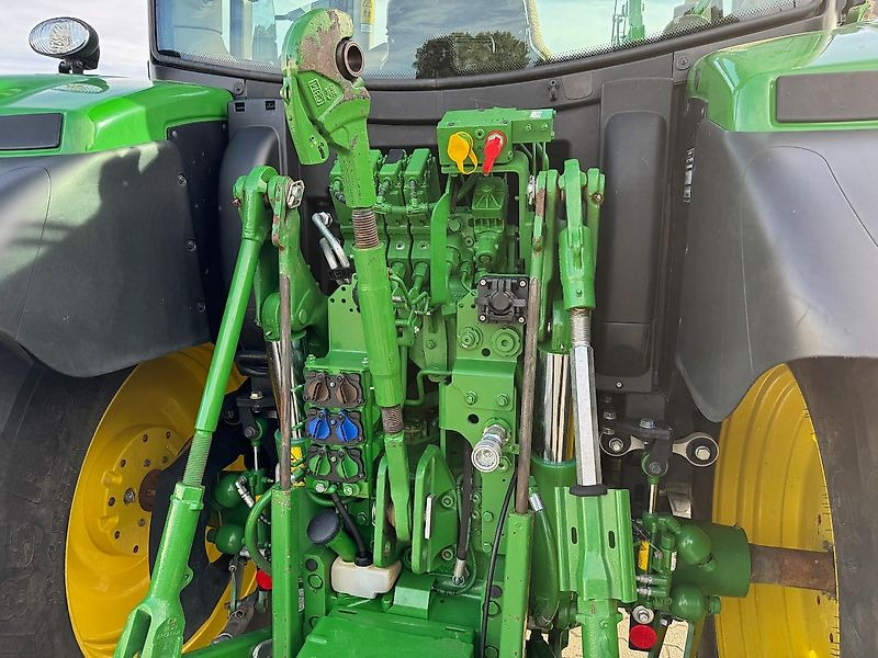 John Deere 6R130 AP 50KM + VOORLADER 2023 895 UUR STEEKASSEN!!! - Farm tractor: picture 4 John Deere 6R130 AP 50KM + VOORLADER 2023 895 UUR STEEKASSEN!!! - Farm tractor: picture 4