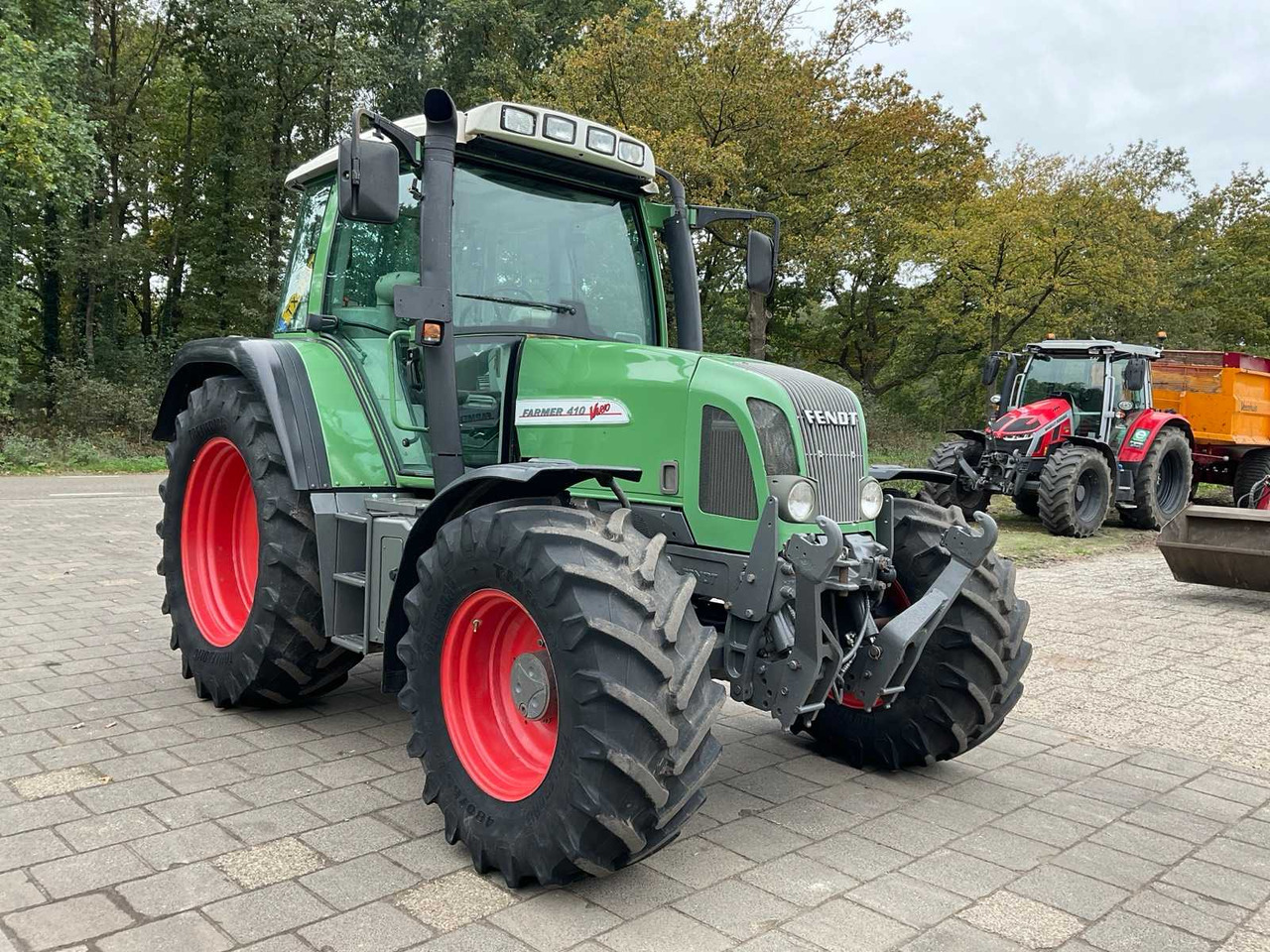2000 FENDT FARMER 410 VARIO ALL-WHEEL DRIVE FARM TRACTOR - Farm tractor: picture 3 2000 FENDT FARMER 410 VARIO ALL-WHEEL DRIVE FARM TRACTOR - Farm tractor: picture 3