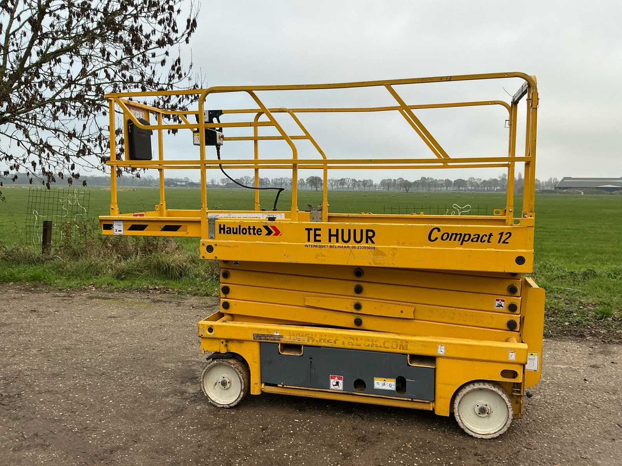 2003 PINGUELY - HAULOTTE COMPACT 12 AERIAL PLATFORM - Aerial platform: picture 5 2003 PINGUELY - HAULOTTE COMPACT 12 AERIAL PLATFORM - Aerial platform: picture 5