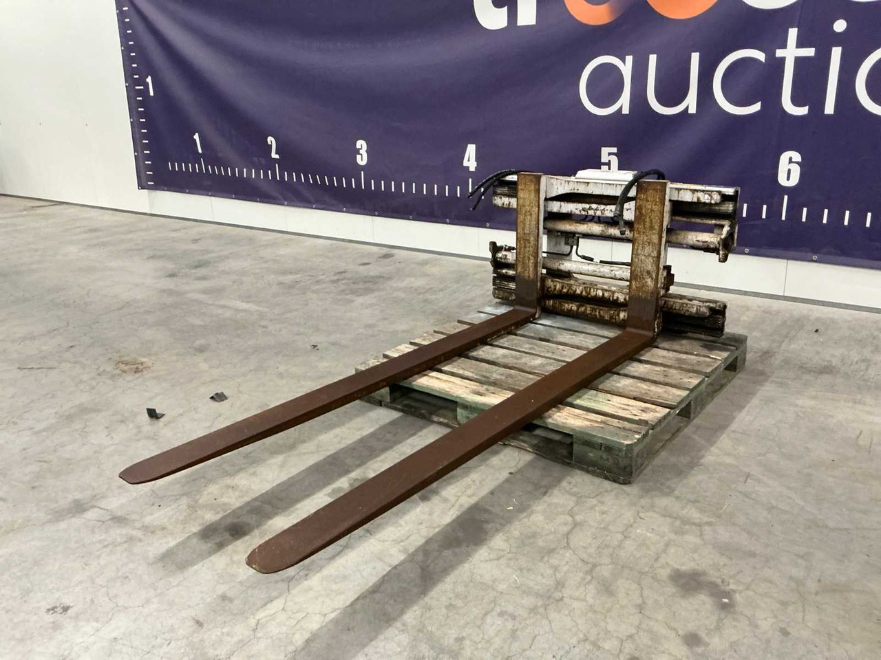 2007 CASCADE CARRIAGE FEM2 - Forklift: picture 1 2007 CASCADE CARRIAGE FEM2 - Forklift: picture 1