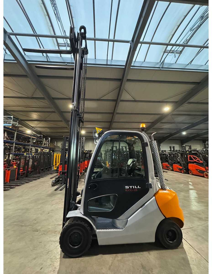 2009 UVV 11/2025 STILL RX70-25 2.500KG DIESEL FORKLIFT FORKLIFT 3.+4. VALVE 11.645 HOURS. - Forklift: picture 3 2009 UVV 11/2025 STILL RX70-25 2.500KG DIESEL FORKLIFT FORKLIFT 3.+4. VALVE 11.645 HOURS. - Forklift: picture 3