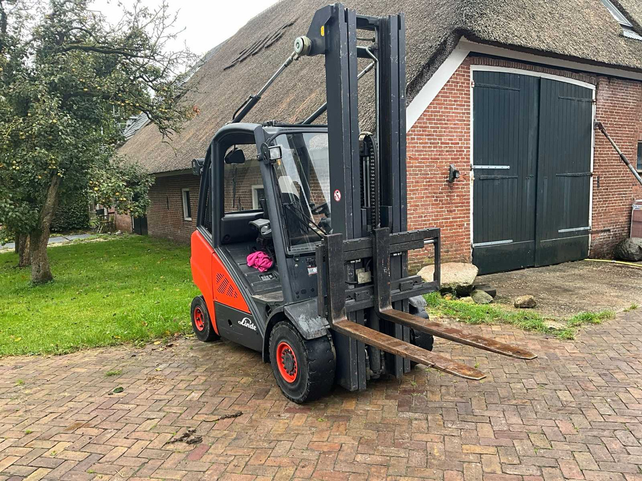 2012 - LINDE - HD30 - 3 TON - DIESEL - FORKLIFT TRUCK - Forklift: picture 2 2012 - LINDE - HD30 - 3 TON - DIESEL - FORKLIFT TRUCK - Forklift: picture 2