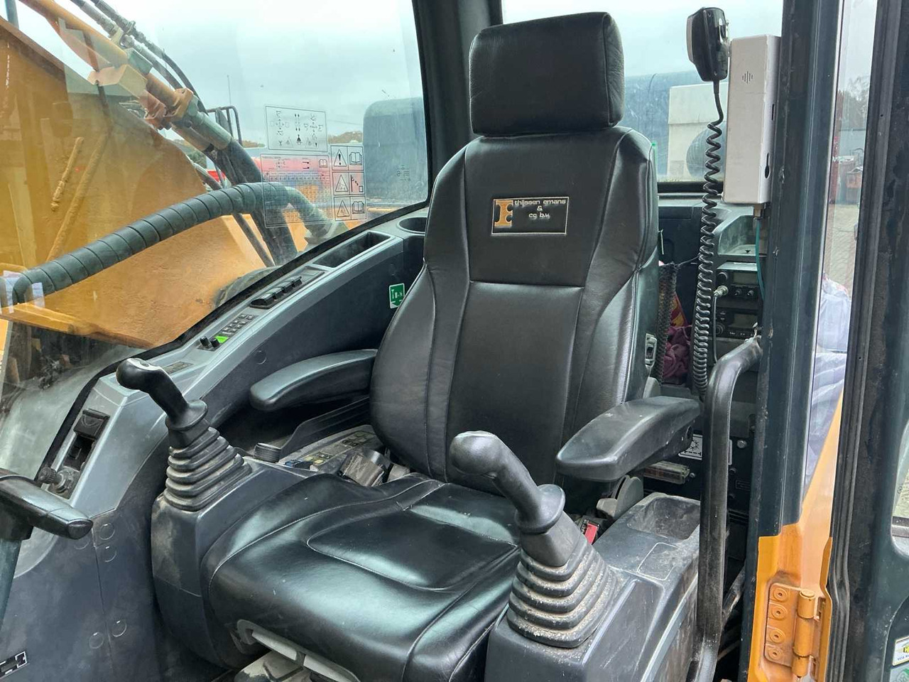 Excavator 2013 HYUNDAI ROBEX 330LC-9A CRAWLER EXCAVATOR: picture 19