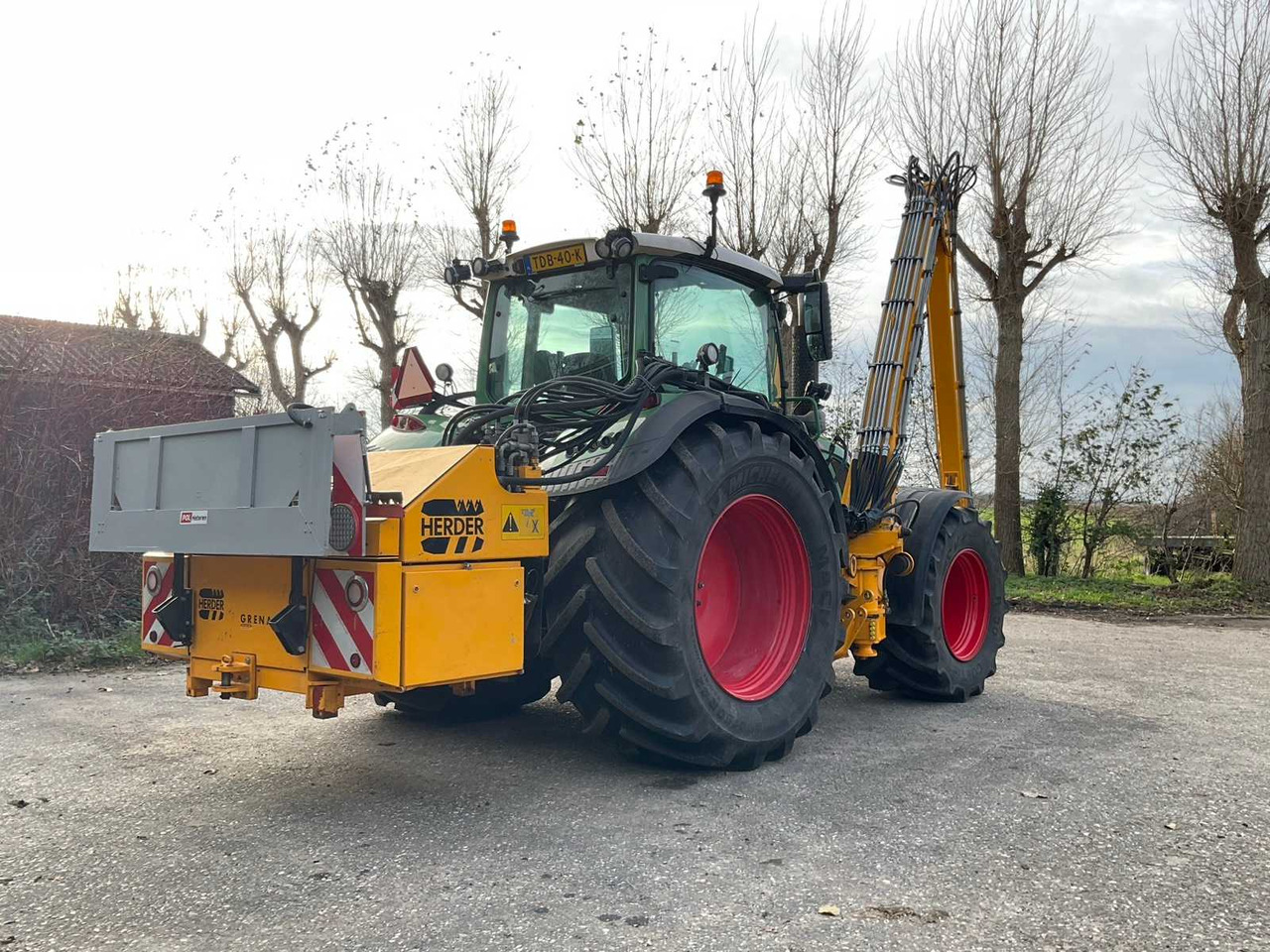 2015 FENDT 716 ALL-WHEEL DRIVE FARM TRACTOR - Farm tractor: picture 3 2015 FENDT 716 ALL-WHEEL DRIVE FARM TRACTOR - Farm tractor: picture 3