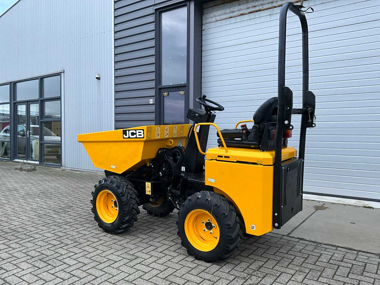 2015 JCB 1THT DUMPER - Mini dumper: picture 4 2015 JCB 1THT DUMPER - Mini dumper: picture 4