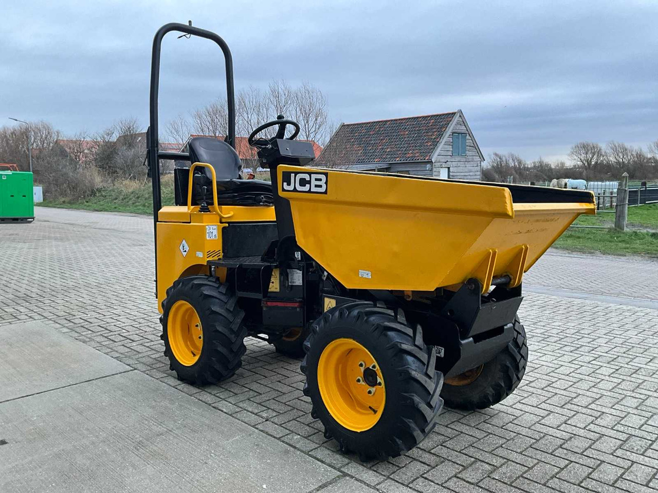 2015 JCB 1THT DUMPER - Mini dumper: picture 2 2015 JCB 1THT DUMPER - Mini dumper: picture 2