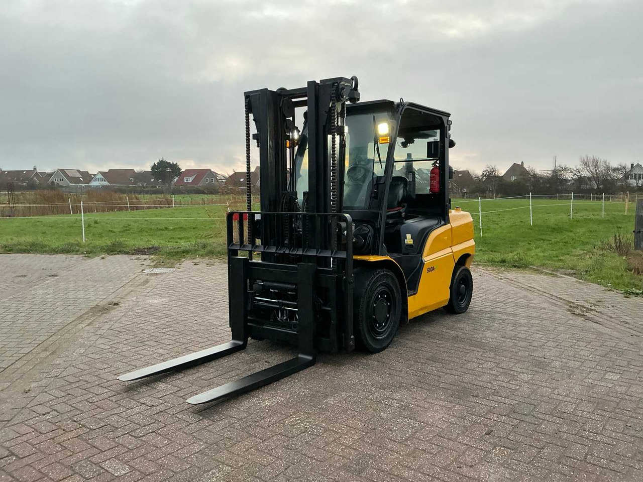 2016 HYUNDAI 50DA-9 FORKLIFT - Forklift: picture 2 2016 HYUNDAI 50DA-9 FORKLIFT - Forklift: picture 2