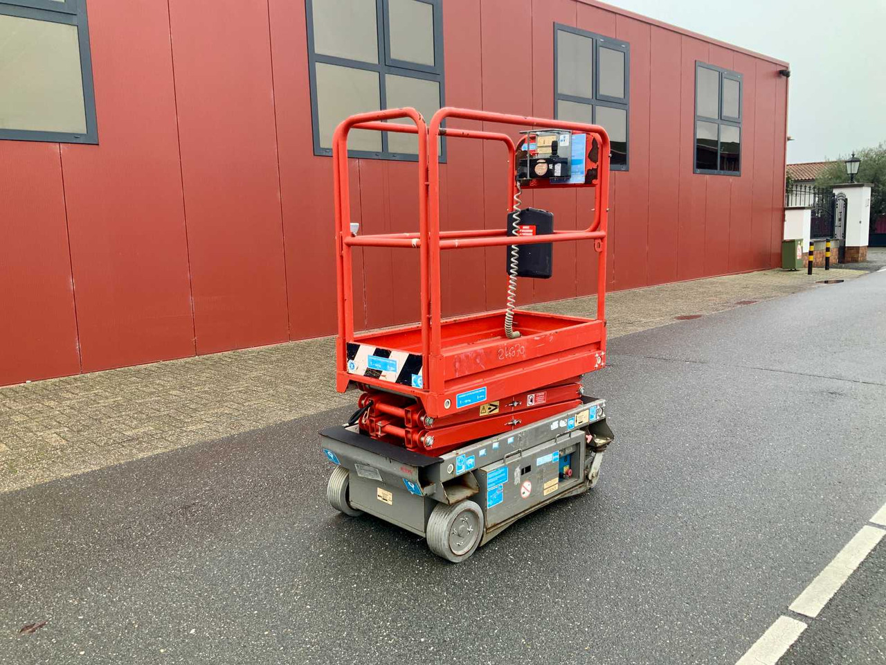 2016 IMER/ITECO EASY UP5SP AERIAL WORK PLATFORM - Aerial platform: picture 2 2016 IMER/ITECO EASY UP5SP AERIAL WORK PLATFORM - Aerial platform: picture 2